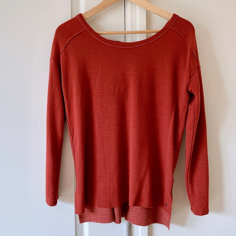 American Eagle Rust Orange Sweatshirt